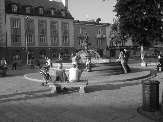 Fountain opposite Town Hall, Rynek Kościuszki Street